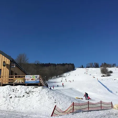 شقة Apartman U Svahu